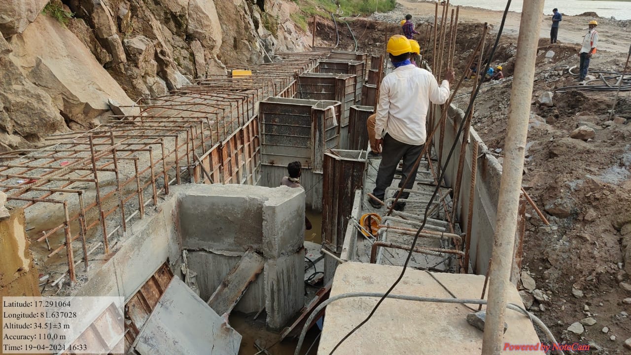 Fish ladder Baffeles under sonstruction